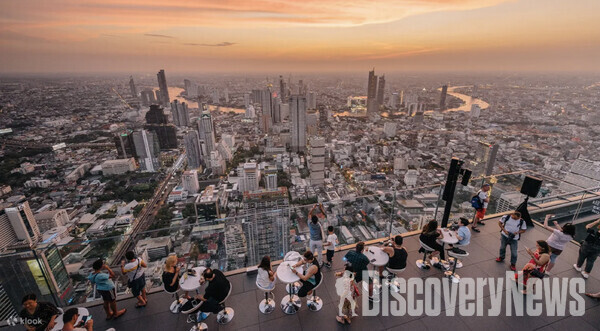 사진= 태국 방콕 킹 파워 마하나콘    ⓒ클룩