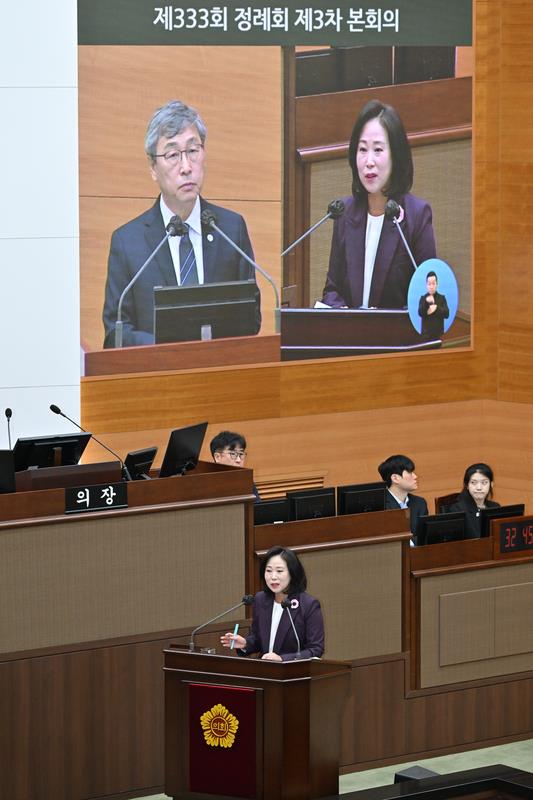 이새날 의원 시정질문   [사진=서울시의회]