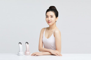 코스메슈티컬의 대표 미용기기, ㈜오스힐 피오나 출시 - 뉴스 썸네일 이미지