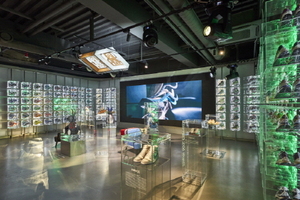 메타지, 아티스트와 컬래버레이션으로 '新-해체주의展' 성황리 개최 - 뉴스 썸네일 이미지