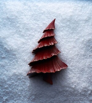 [헤븐스 포트폴리오] 르 브리스톨 파리, 예술과 향기로 완성한 2025년 크... - 뉴스 썸네일 이미지